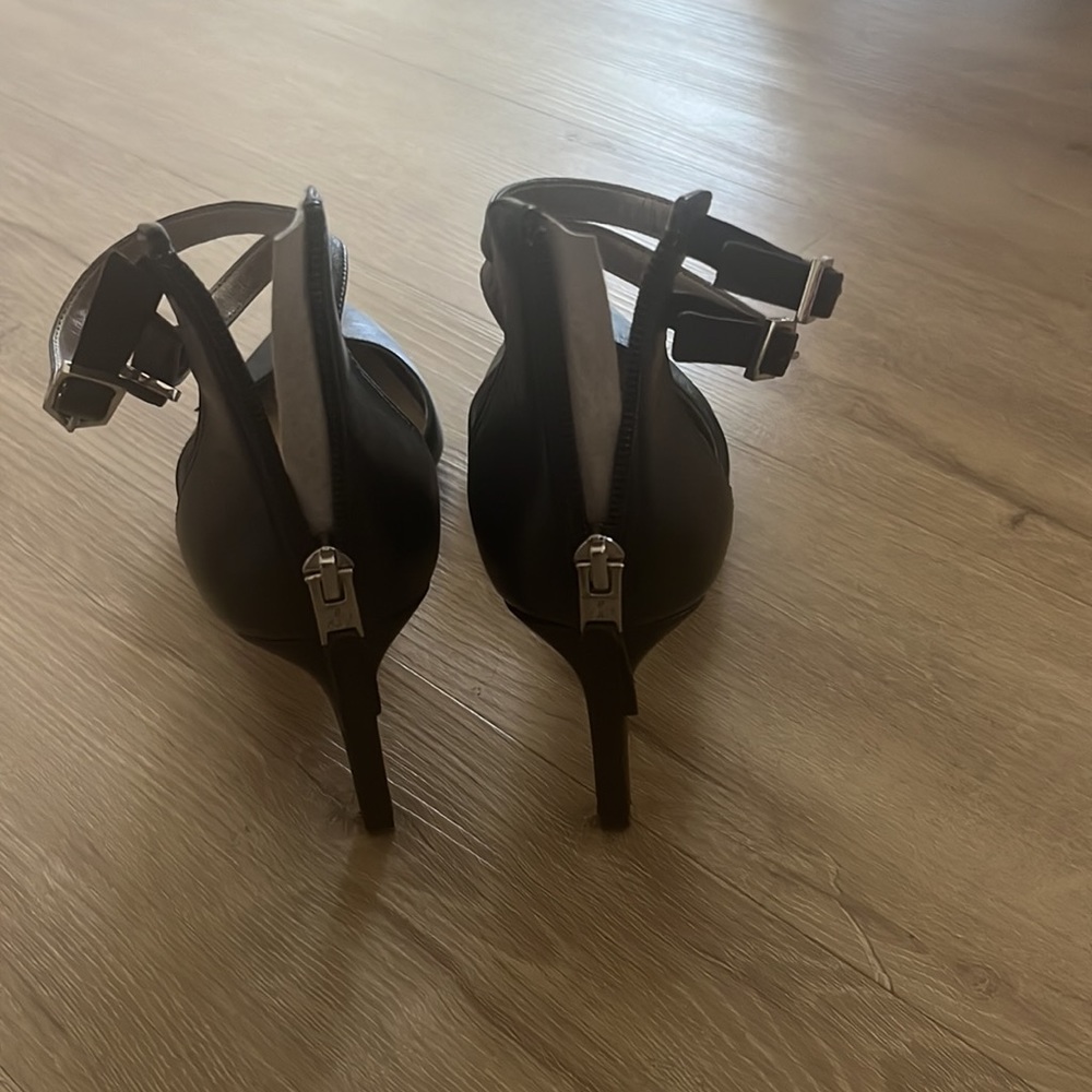 Sam Edelman - Picture 3 of 5